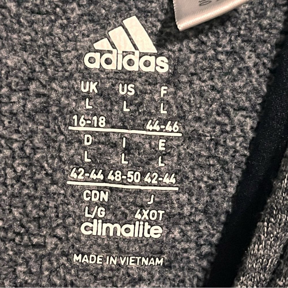 Adidas women’s Climalite Hoodie size Large - Picture 6 of 13